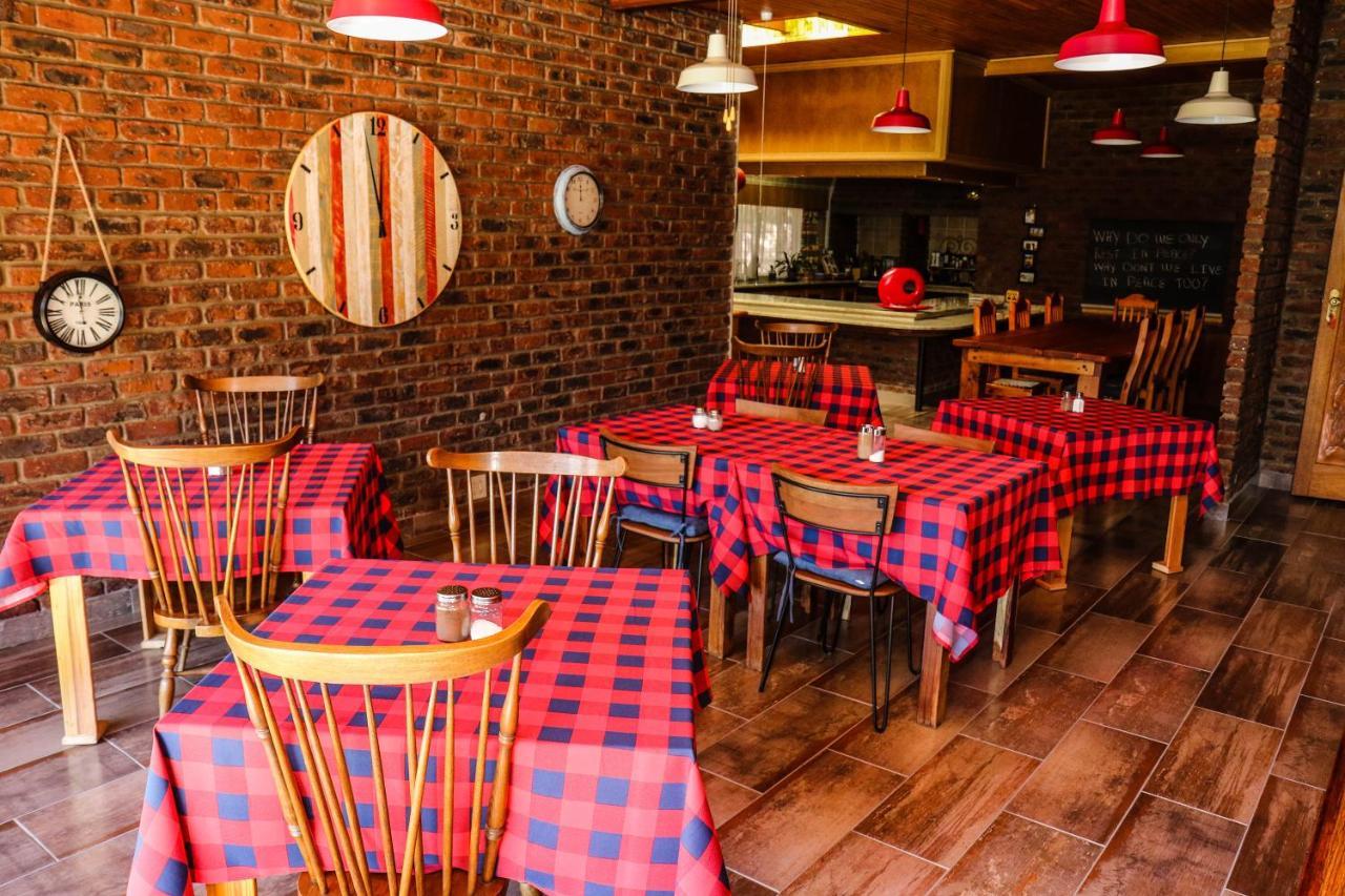 Pheasant'S Rest Hotel Newcastle Eksteriør billede